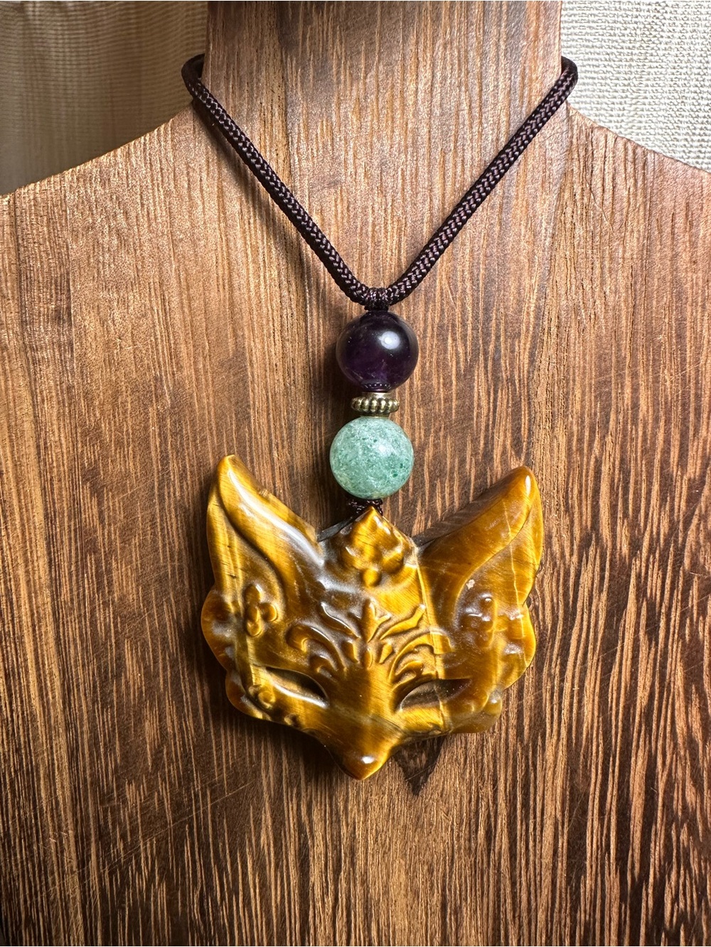 Tiger's Eye Fox Pendant Necklace in Golden Brown